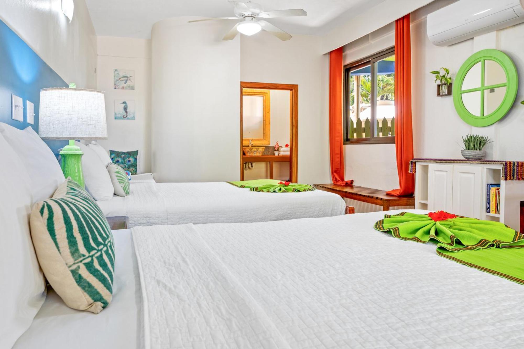 Quadruple Room with Sea View,1706872691:JPEG